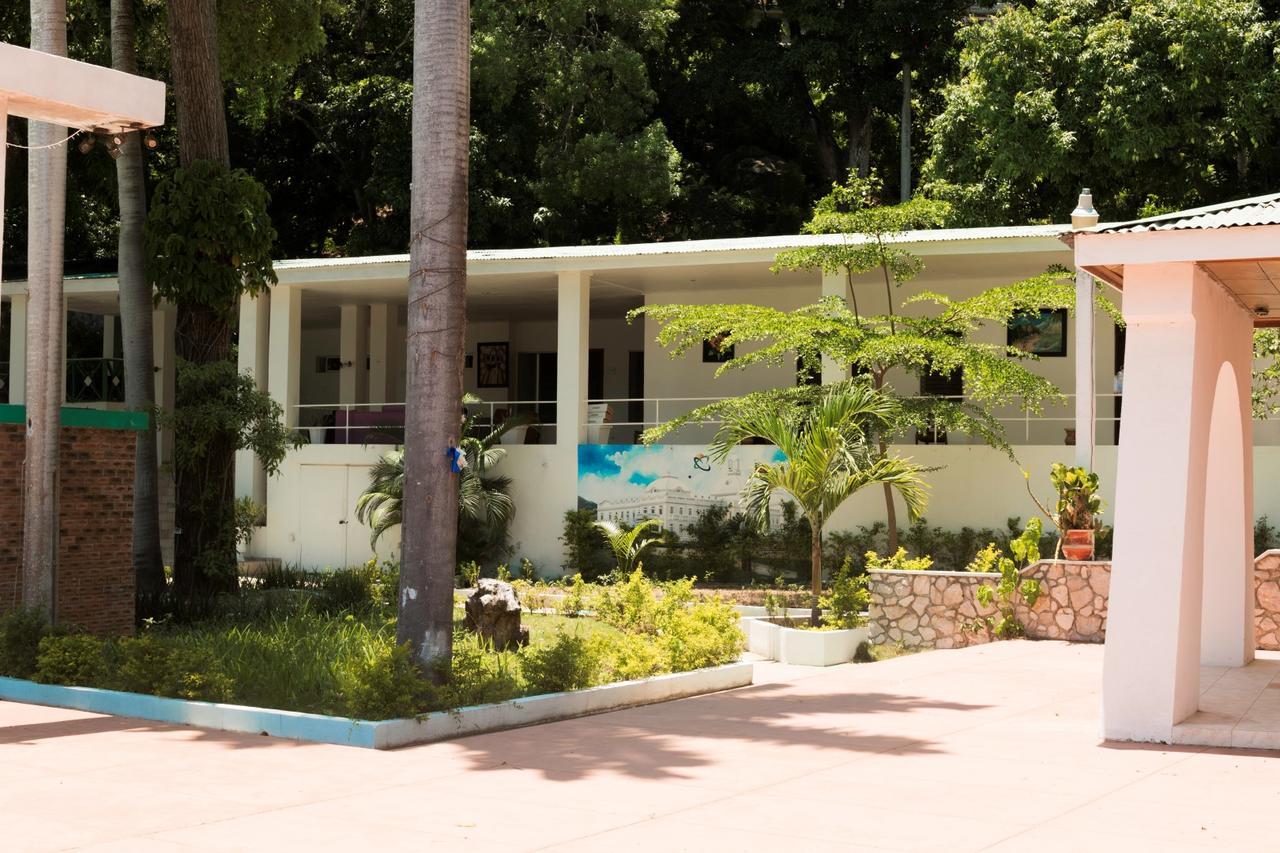 Le Grand Hotel Beck Cap-Haitien Luaran gambar